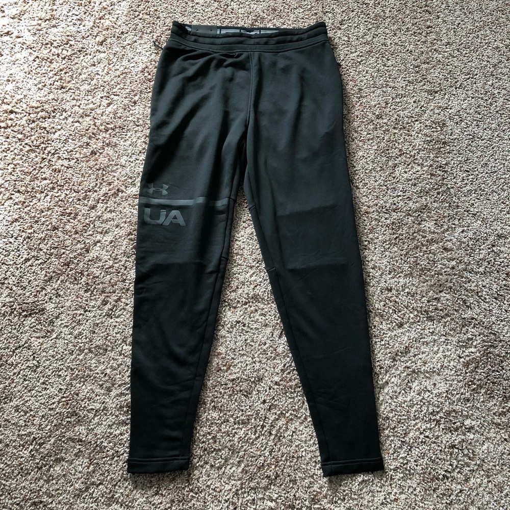 Under Armour Black Men’s/Women’s Sweat Pants